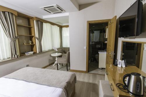 mars hotel Room Type - Standard Double Room