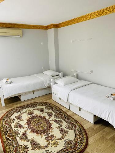 Stylish Hotel Old City - Tap to explore photos