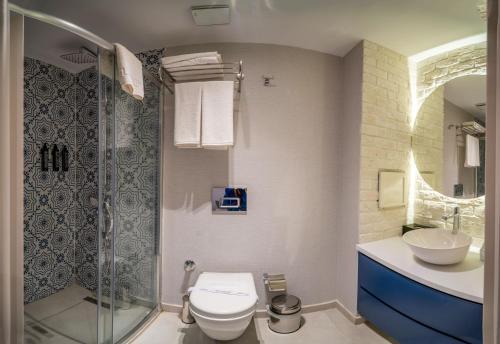 Querencia Hotel Room Type - Deluxe Double Room