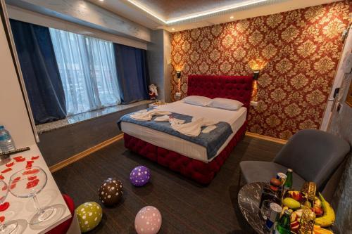 Stay Suite Hotel - Tap to explore photos