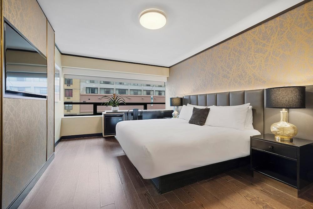 Hudson Yards Hotel Room Type - Superior King