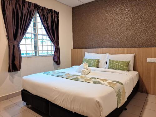 SCC Gateway Chinatown Hotel Room Type - Deluxe Queen Room