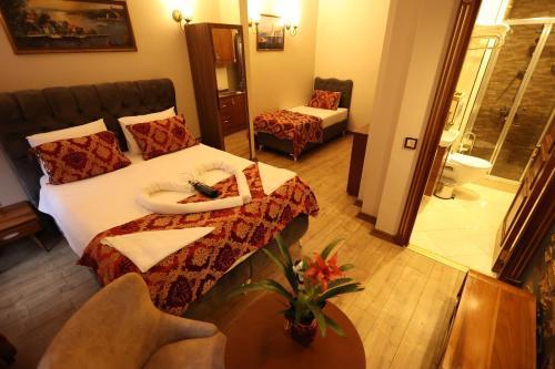 BeyPort Hotel Taksim Room Type - Superior Triple Room