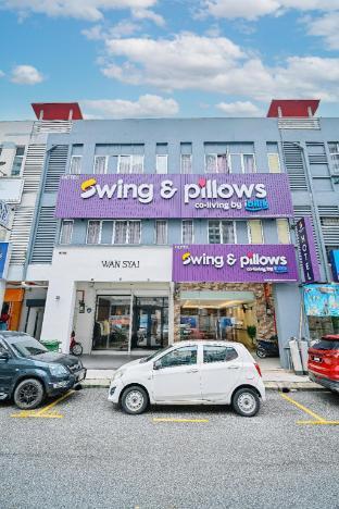Swing & Pillows - My Home Hotel Wangsa Maju