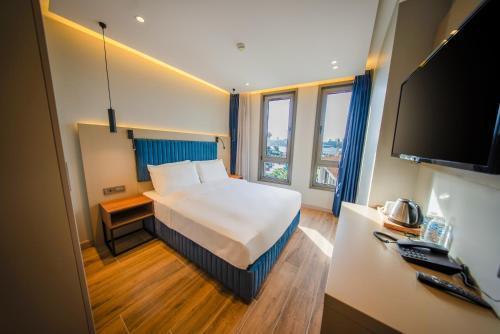 The Palm Bosphorus Hotel Room Type - Superior Double Room