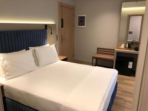 The Palm Bosphorus Hotel - Tap to explore photos