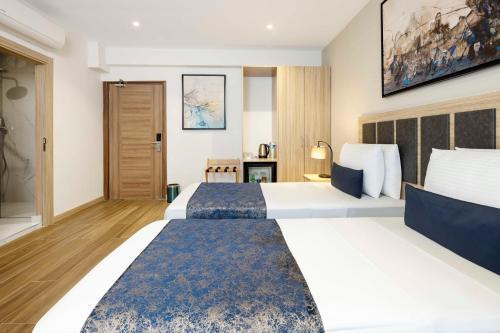 The Capri Hotel Osmanbey - Tap to explore photos