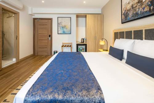 The Capri Hotel Osmanbey Room Type - Superior Double Room The Capri Hotel Osmanbey Room Type - Superior Double Room