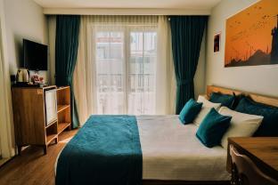 Taksim Santa Lucia Hotel Room Type - Deluxe Suite with Jacuzzi