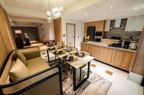 Floral Court Hotel & Residence Sukhumvit 13