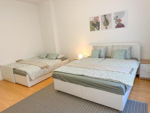 Charming Apartment by Museum and Wenceslas Square - Tap to explore photos