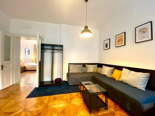 Katerina's Downtown Apartments - Tap to explore photos