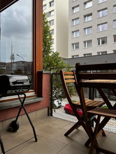 A New apartment, free parking, close to the center - Tap to explore photos