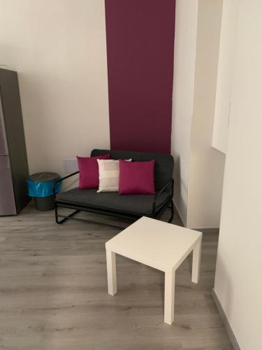 Only Ladies hostel - female only - Tap to explore photos