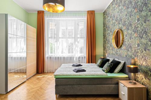 Oasis Apartments at Charles Square - Tap to explore photos