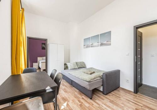 Crimson Charm Room Type - One-Bedroom Apartment