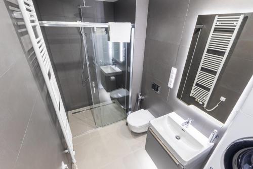 Apartment 4 Room, 2 Bath, Parking Room Type - Three-Bedroom Apartment Apartment 4 Room, 2 Bath, Parking Room Type - Three-Bedroom Apartment
