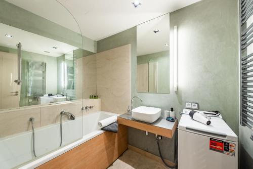 Diamond River Room Type - One-Bedroom Apartment