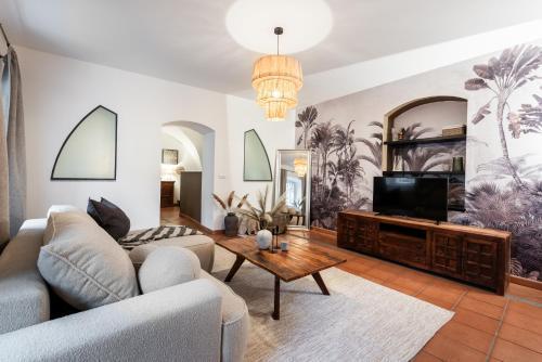 Luxury Retreat Apartments near Charles Bridge by EasyBNB Premium Room Type - One-Bedroom Premium Apartment