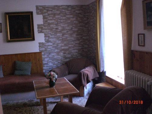 pension Kalik Room Type - Quadruple Room with Private Bathroom pension Kalik Room Type - Quadruple Room with Private Bathroom