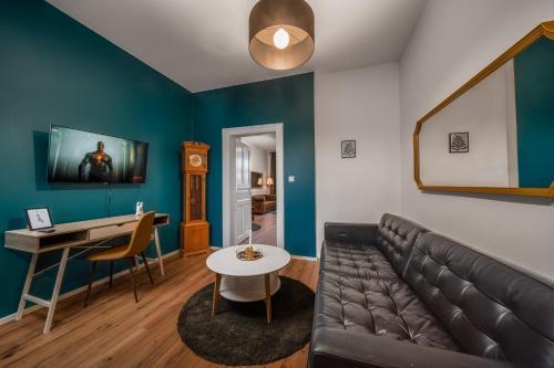 Majestic Square View Residence Room Type - Apartment