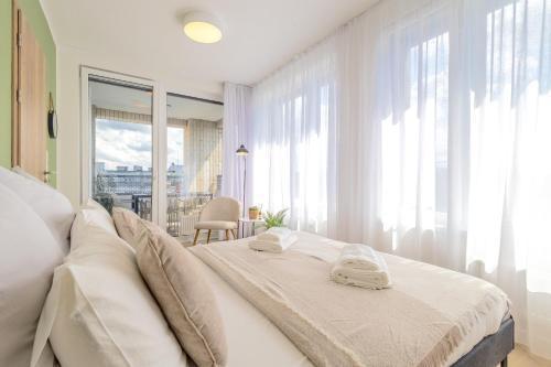 Bright 2BR - 7th floor, Balcony, Free Parking by Gravity Prague - Tap to explore photos