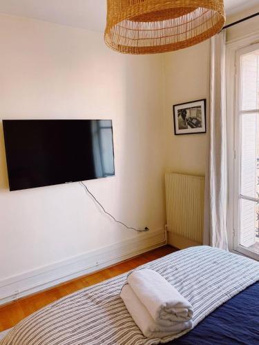 Appartement parisien baigné de soleil