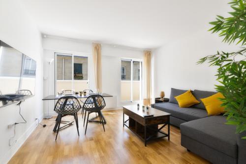 Appartement Quartier Luxembourg Free Netflix - Tap to explore photos