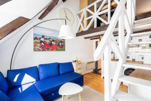 GuestReady - Quaint Mezzanine by le Panthéon - Tap to explore photos
