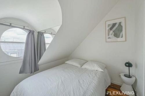 Flexliving - Onebedroom - Malesherbes - Eiffel Tower view
