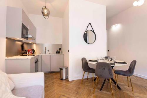 DUPLEX AU COEUR DU 16 Eme