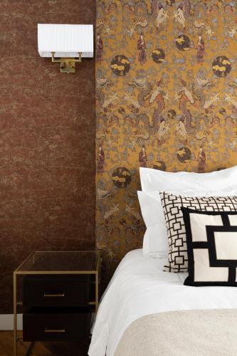 Champs Élysées Montaigne Luxury 2 bedroom