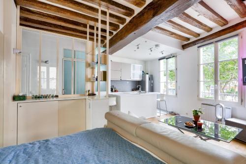 GuestReady - Charming stay near the Louvre - Tap to explore photos