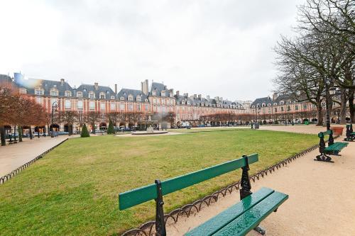 Pavillon Marais - Tap to explore photos