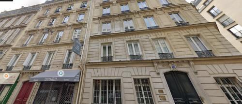 Amazing apartment 2BDR/6PAX next to Champs Elysées