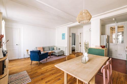 GuestReady - Apt Parisien calme et lumineux - Tap to explore photos