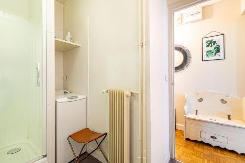 GustReady - Charmant studio moderne dans le 14e - Tap to explore photos