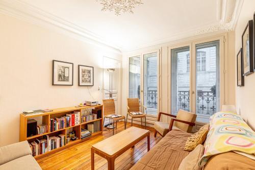 GuestReady - Superb Appt près du Pathéon - Tap to explore photos