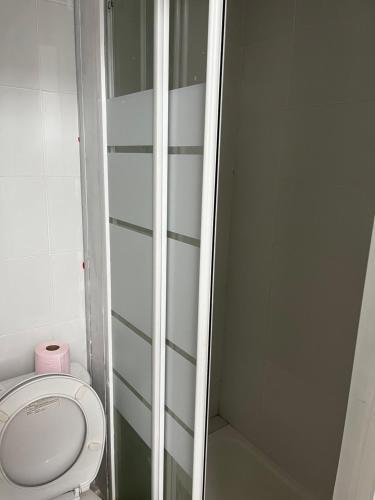 Chez Mia Paris Room Type - Double or Twin Room with Private Bathroom
