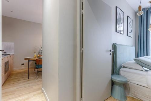 Luxury Apartment 4P - Le Marais - Bastille - Tap to explore photos