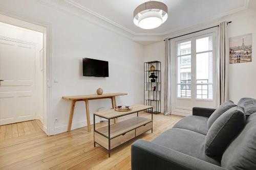 Cosy 2P flat Parc des Princes Exelmans - Tap to explore photos