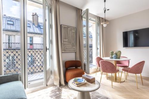 Quartier Libre Marais Room Type - Superior Apartment with City View