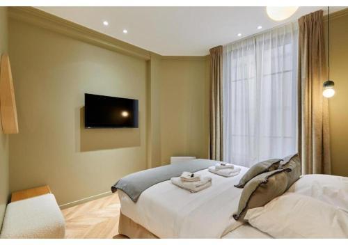 Incredible AC Apartment 3 bedrooms Center of Paris by Studio Prestige