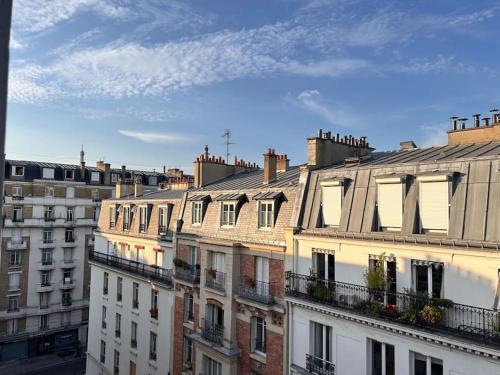 Renovated flat near Tour Eiffel