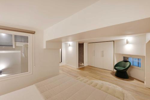 Charming flat - 1BD6P - Palais Garnier - Tap to explore photos