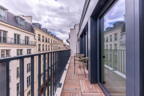 Quartier Libre Opera - Tap to explore photos