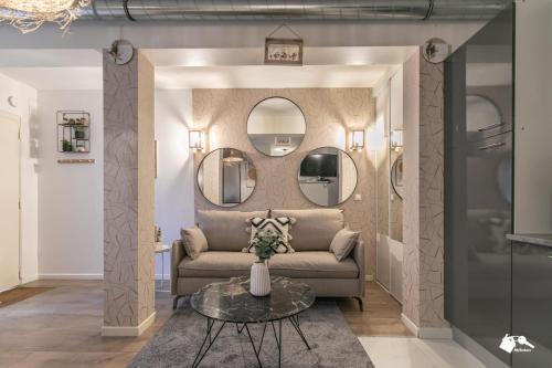 MBA - Splendide Appartement Proche Montmartre - Tap to explore photos