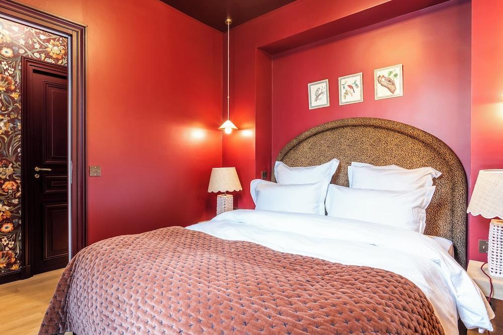 Maison La Bohème Montmartre - Studios & Apartments Room Type - CAILLEBOTTE - Two-Bedroom Superior Duplex Apartment Maison La Bohème Montmartre - Studios & Apartments Room Type - CAILLEBOTTE - Two-Bedroom Superior Duplex Apartment