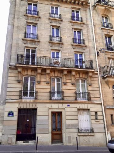 Charming souplex in Paris