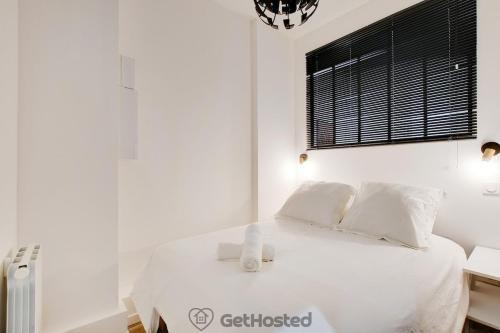 Charming flat with Jacuzzi heart of Paris GetHosted